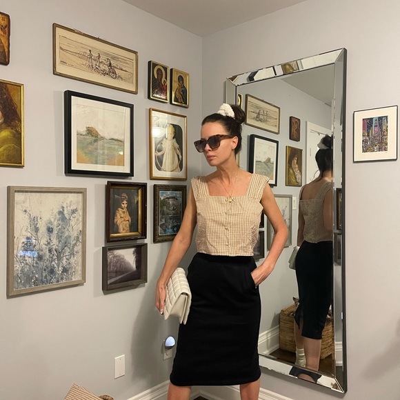 Navy blue skirt from Uniqlo - Picture 3 of 9